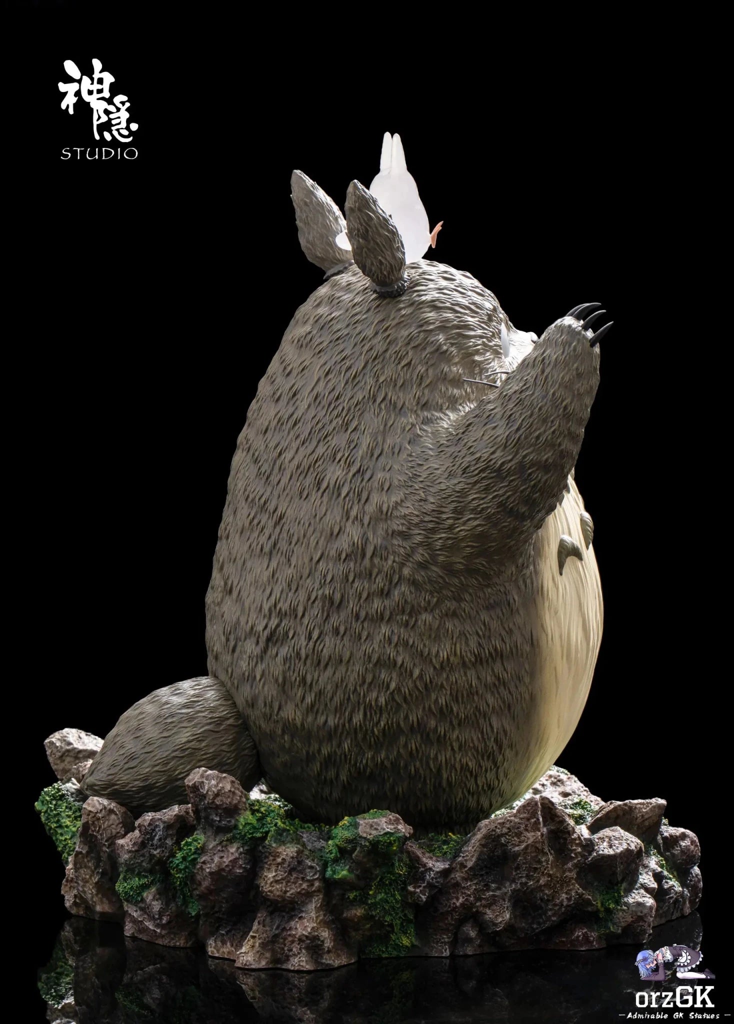 Shen Yin Studio - Totoro Waving Its Paw - My Neighbor Totoro resin statue Navy Toys anime figure