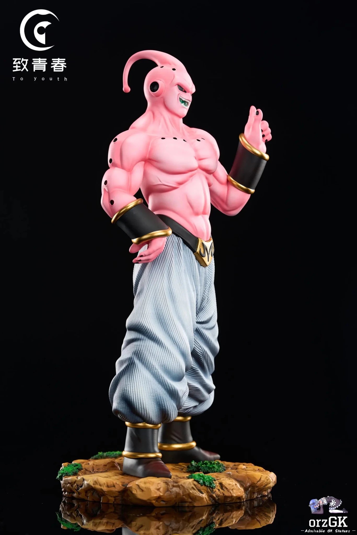 To youth Studio - Dragon Ball Majin Buu resin statue Navy Toys anime figure