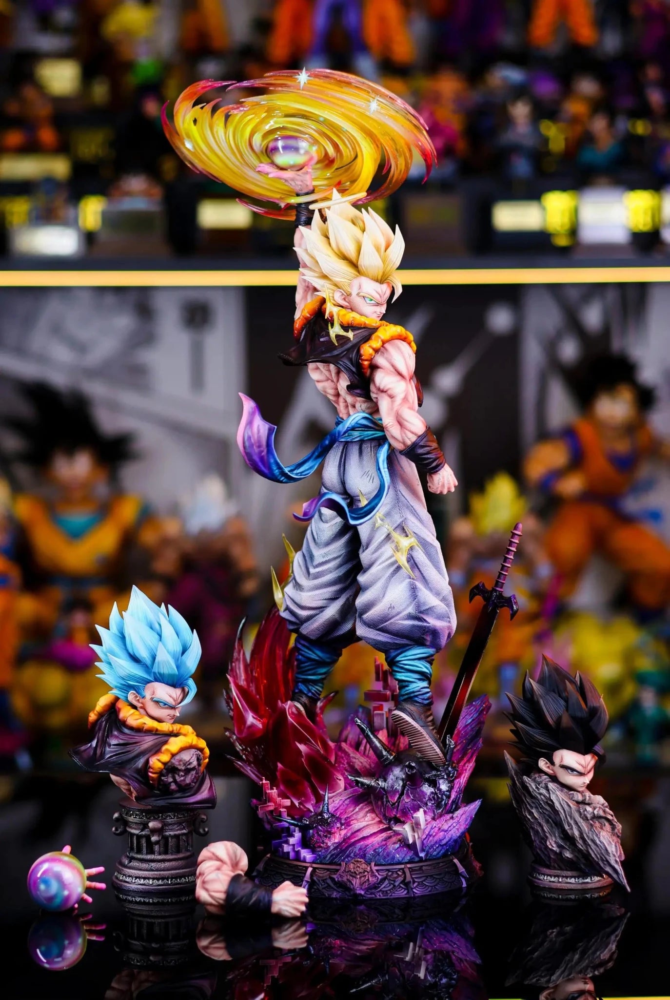 Yun Qi Studio - Dragon Ball Gogeta resin statue Navy Toys anime figure