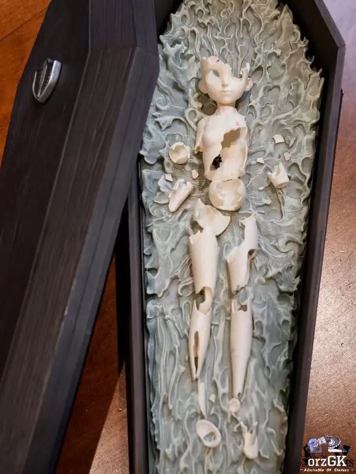 Black dog pulling coffin of Casca - Berserk - BIHS Studio resin statue Navy Toys anime figure