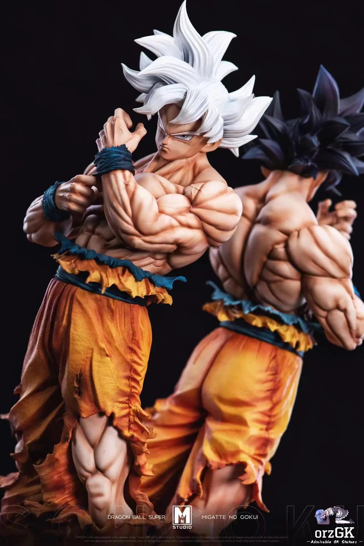 MAN Studio - Dragon Ball Ultra Instinct Goku resin statue Navy Toys anime figure