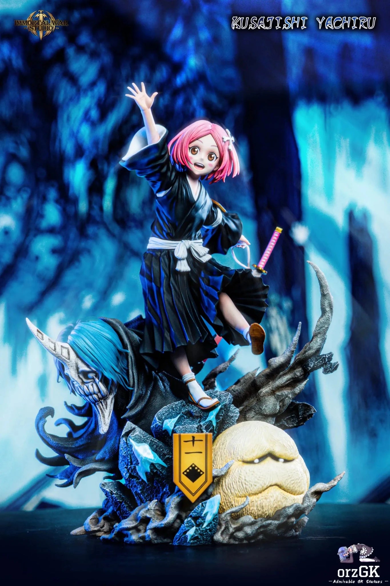I.W Studio - Bleach Thirteenth Division Series 2 Kusajishi Yachiru resin statue Navy Toys anime figure