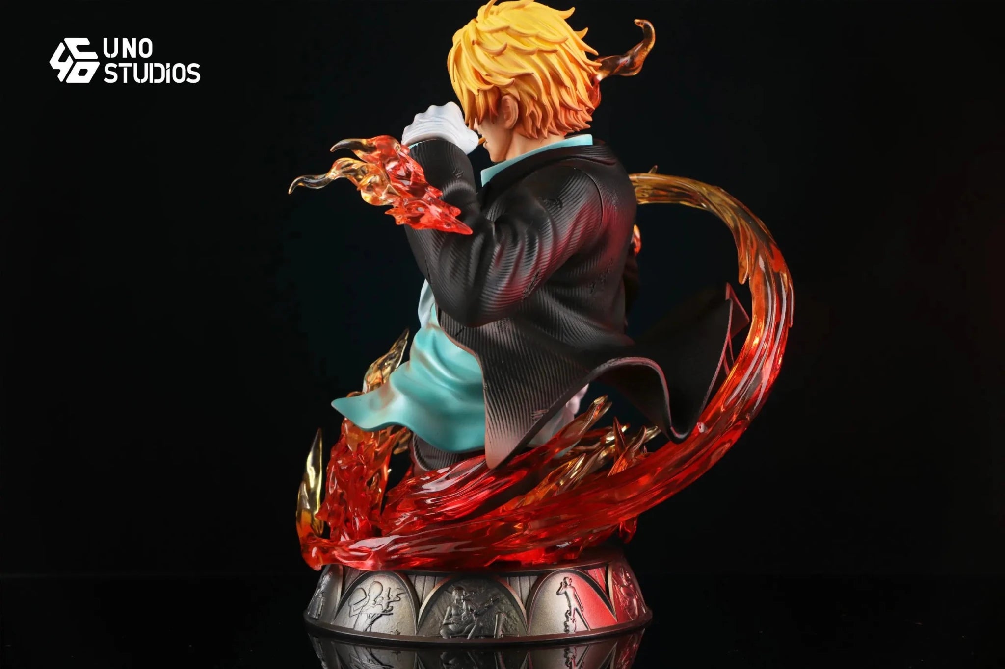 UNO Studio - One Piece 1/4 Sanji resin statue Navy Toys anime figure