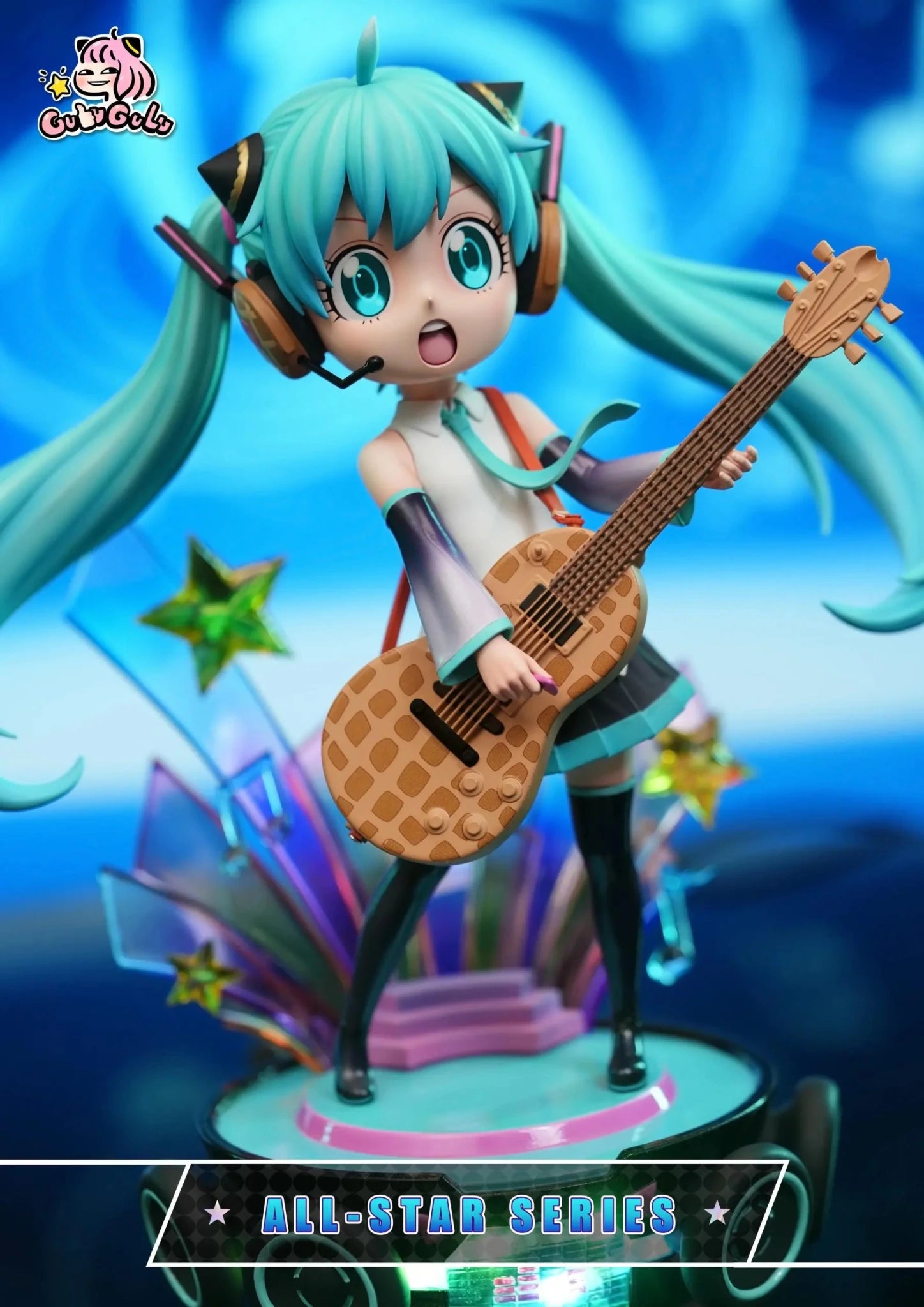 GULUGULU Studio - Spy x Family Anya Forger Cosplaying Hatsune Miku Guitar Girl resin statue Navy Toys anime figure