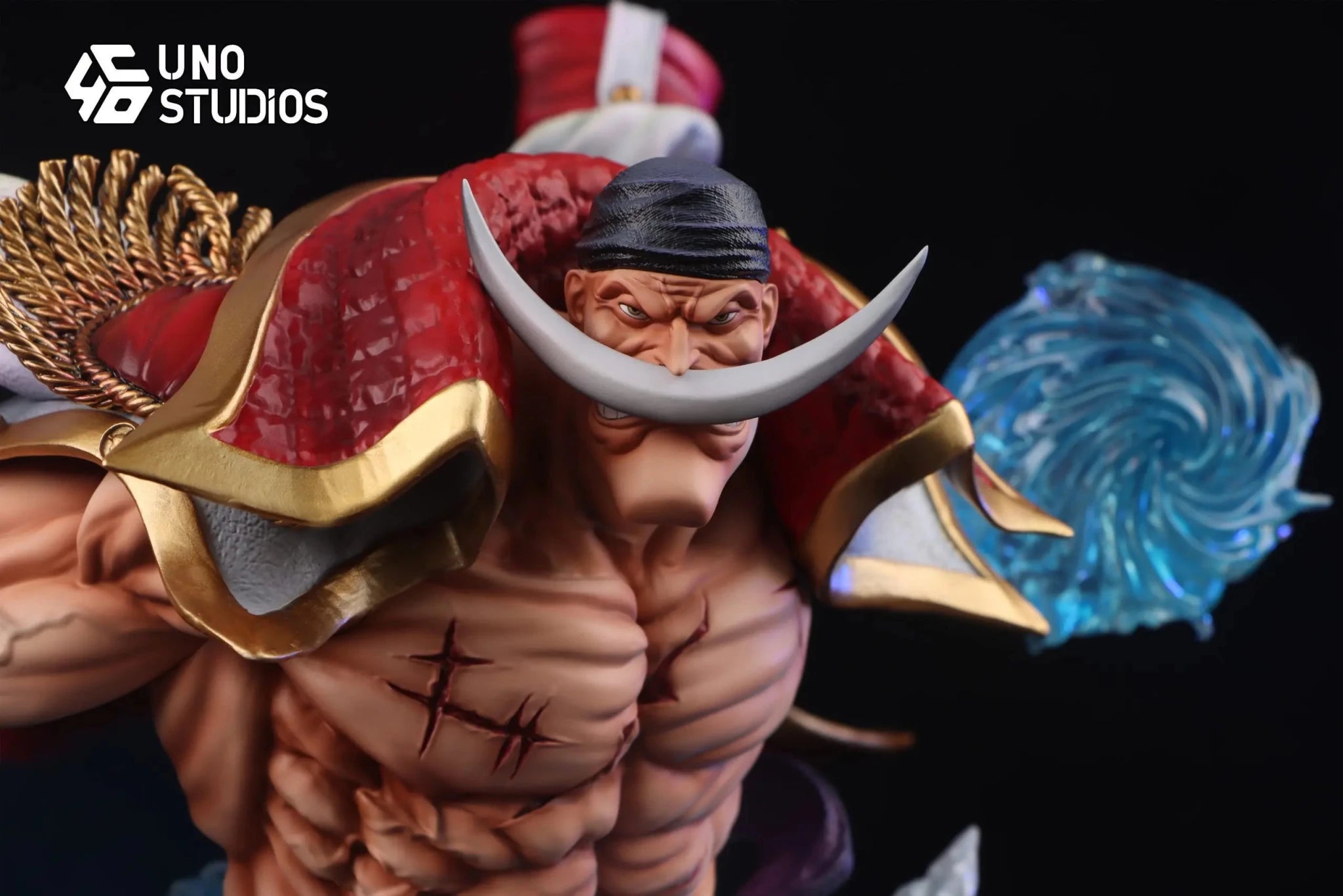 UNO Studio - One Piece Whitebeard Desk Figure Bust resin statue Navy Toys anime figure