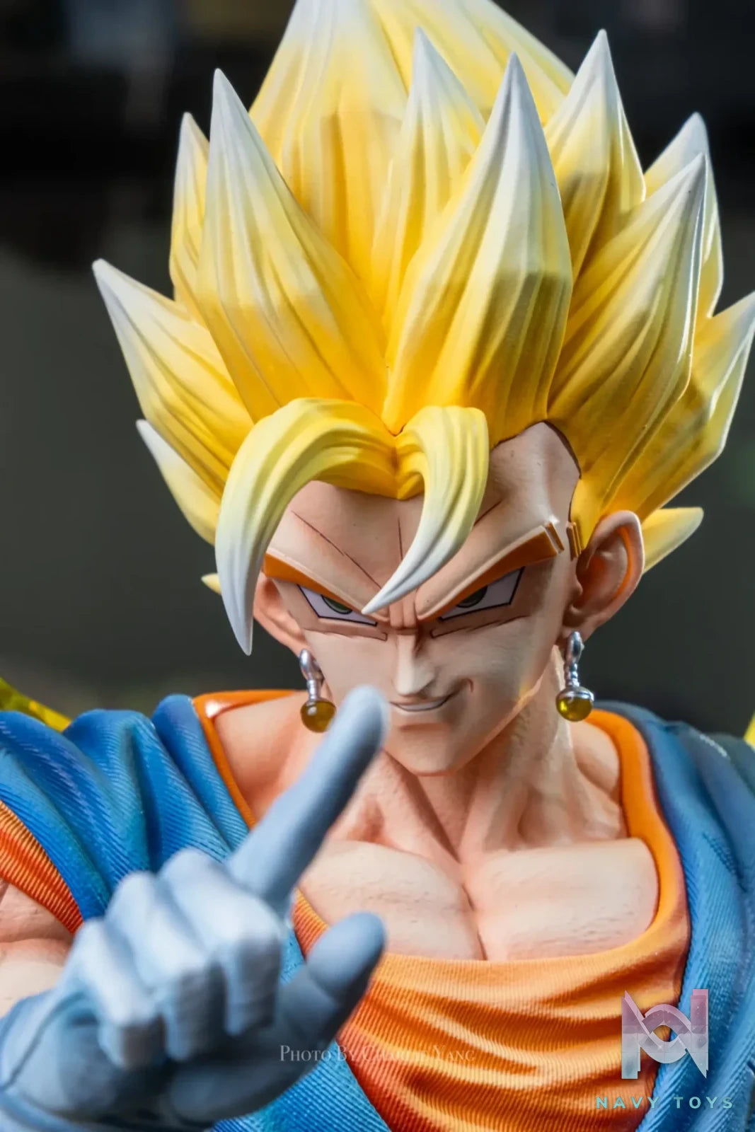 KAW Studio - Vegito Dragon Ball resin statue Navy Toys anime figure
