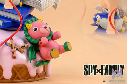 Little Love Studio – SPY×FAMILY Anya practicing martial arts