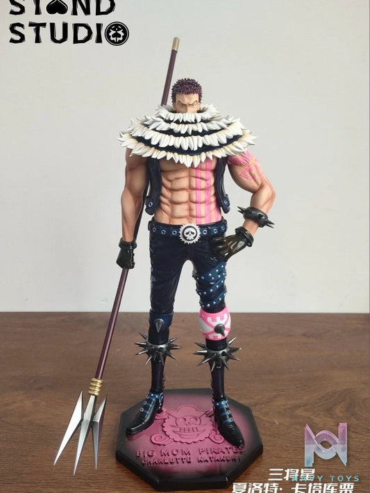 Charlotte Katakuri - One Piece - Stand Studio resin statue stand studio anime figure