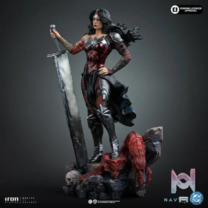 Iron Studio – Wonder Woman Absolute – DC Comics – Art Scale 1/10 Statue DCCDCG139426-10 (Licensed)