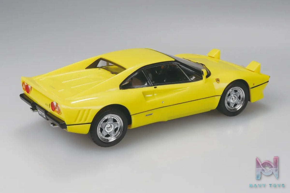 AOSHIMA – 1/32 FERRARI GTO (Licensed)