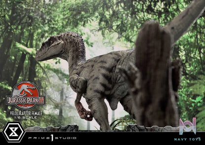 Prime 1 Studio – Legacy Museum Collection Jurassic Park III (Film) Velociraptor Female LMCJP-11 LMCJP-11S (Licensed)