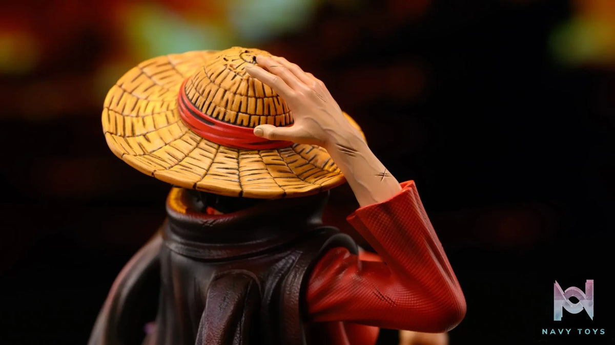 Dream Box Studio – One Piece Sitting Luffy