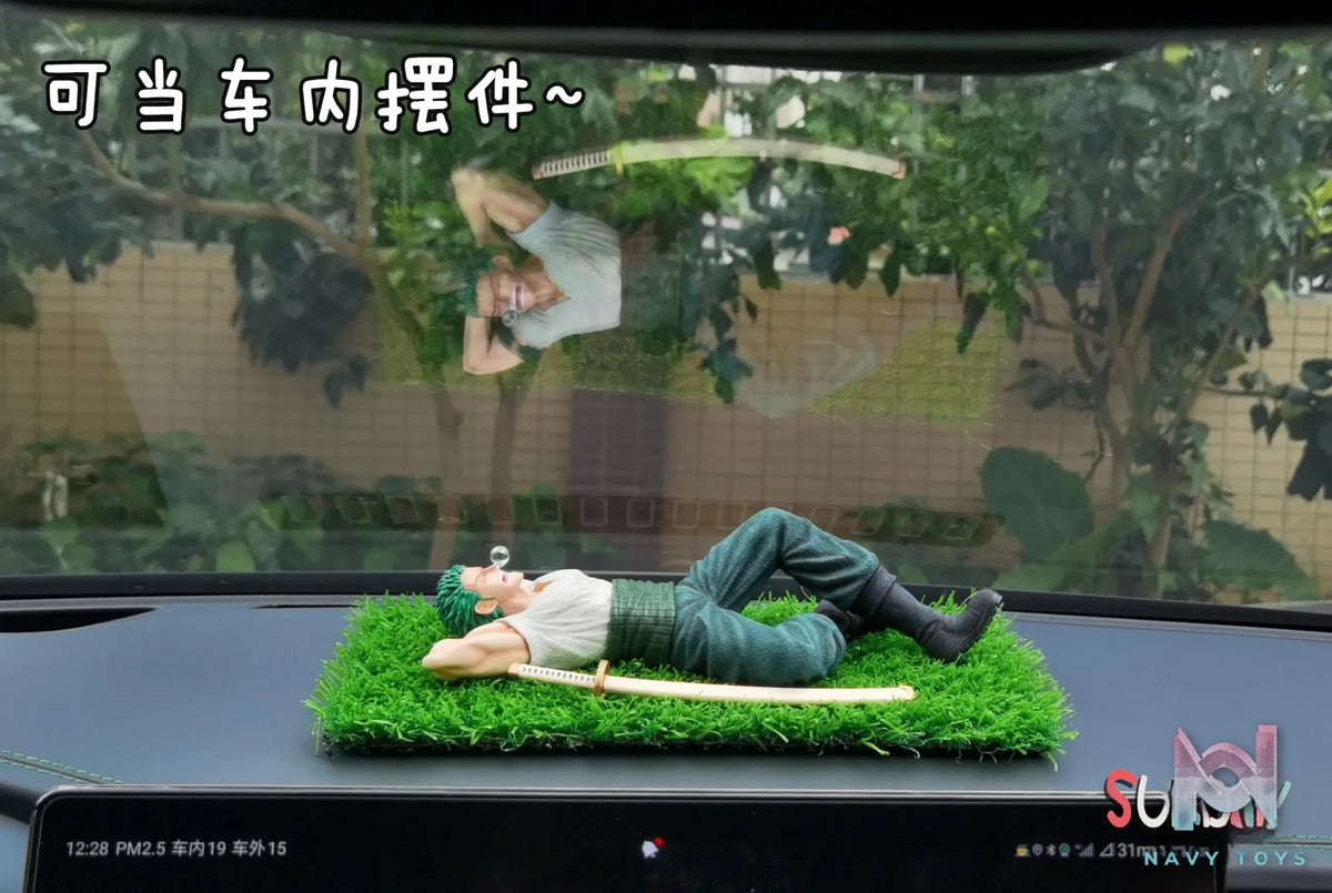 SUNDAY Studio – One Piece Casual Zoro Series