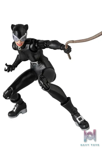 MEDICOM TOY – Mafex Batman Hush Comic Version Catwoman Action Figure (Licensed)