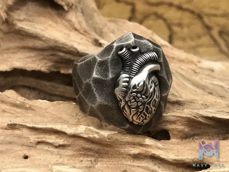 Shou Jiang Studio – Custom Original Design Steadfast Heart Ring Original