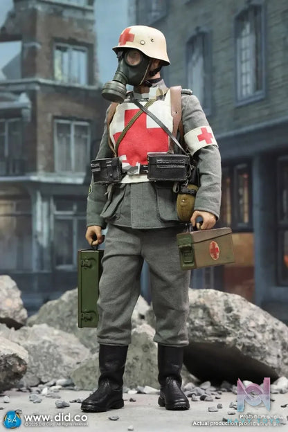 DID Studio – 1/6 Scale WWII German Medic Officer Candidate Gregor D80183 (Licensed)