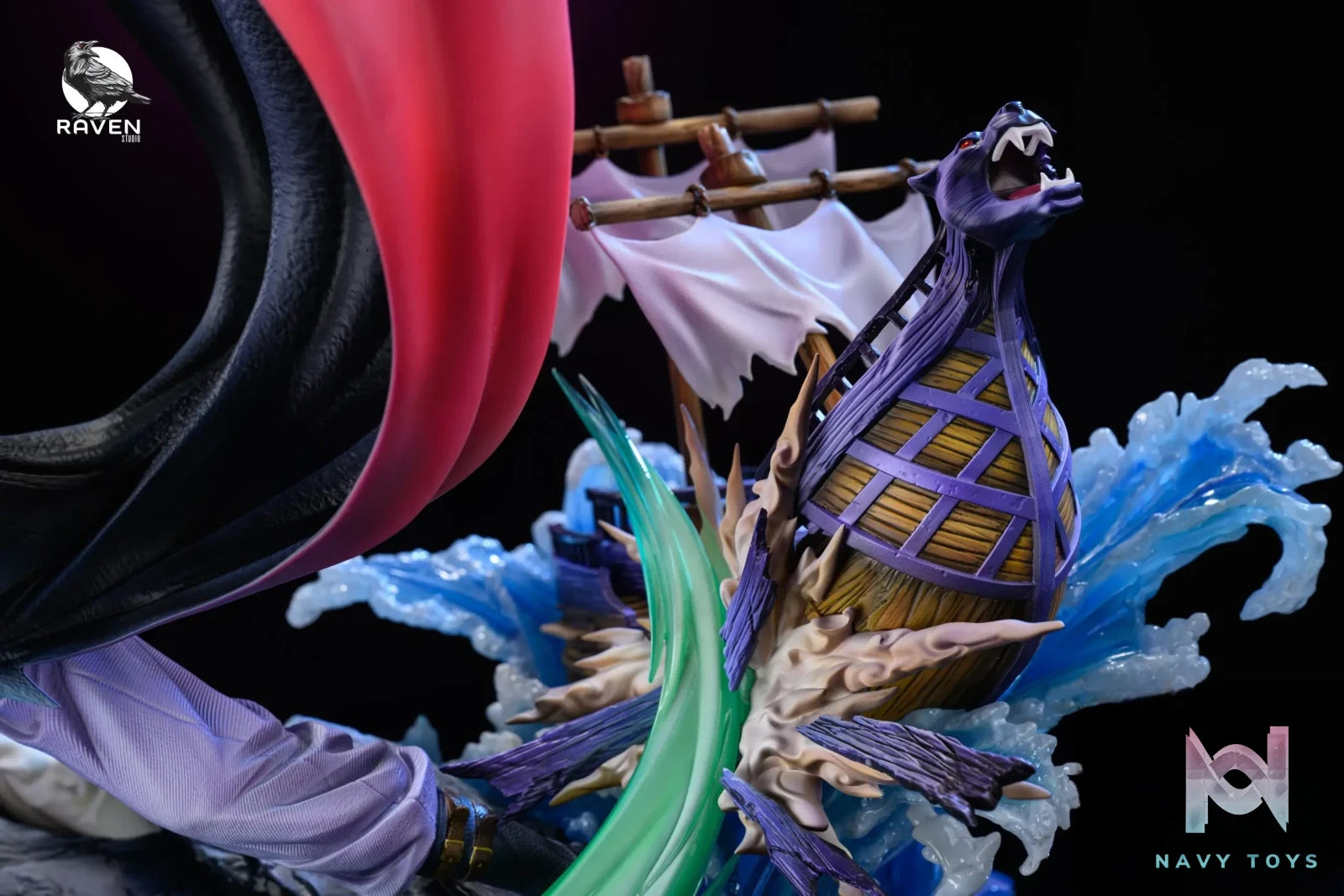 Raven Studio – One Piece Hawkeye Dracule Mihawk