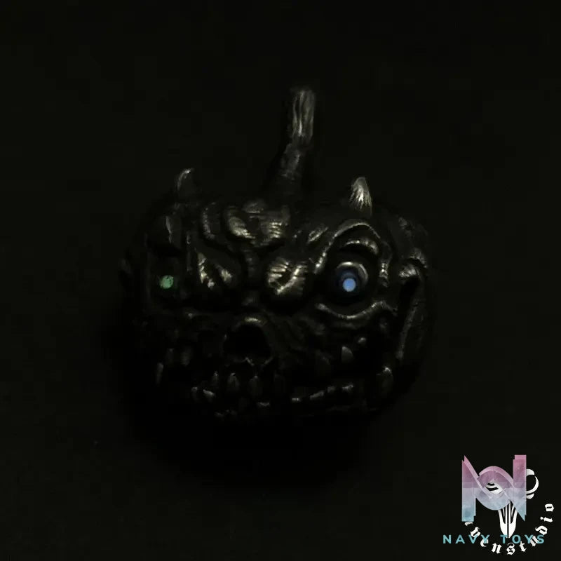 Raven Studio (silver jewelry) – Halloween Exclusive Jack-o’-lantern Pendant Original