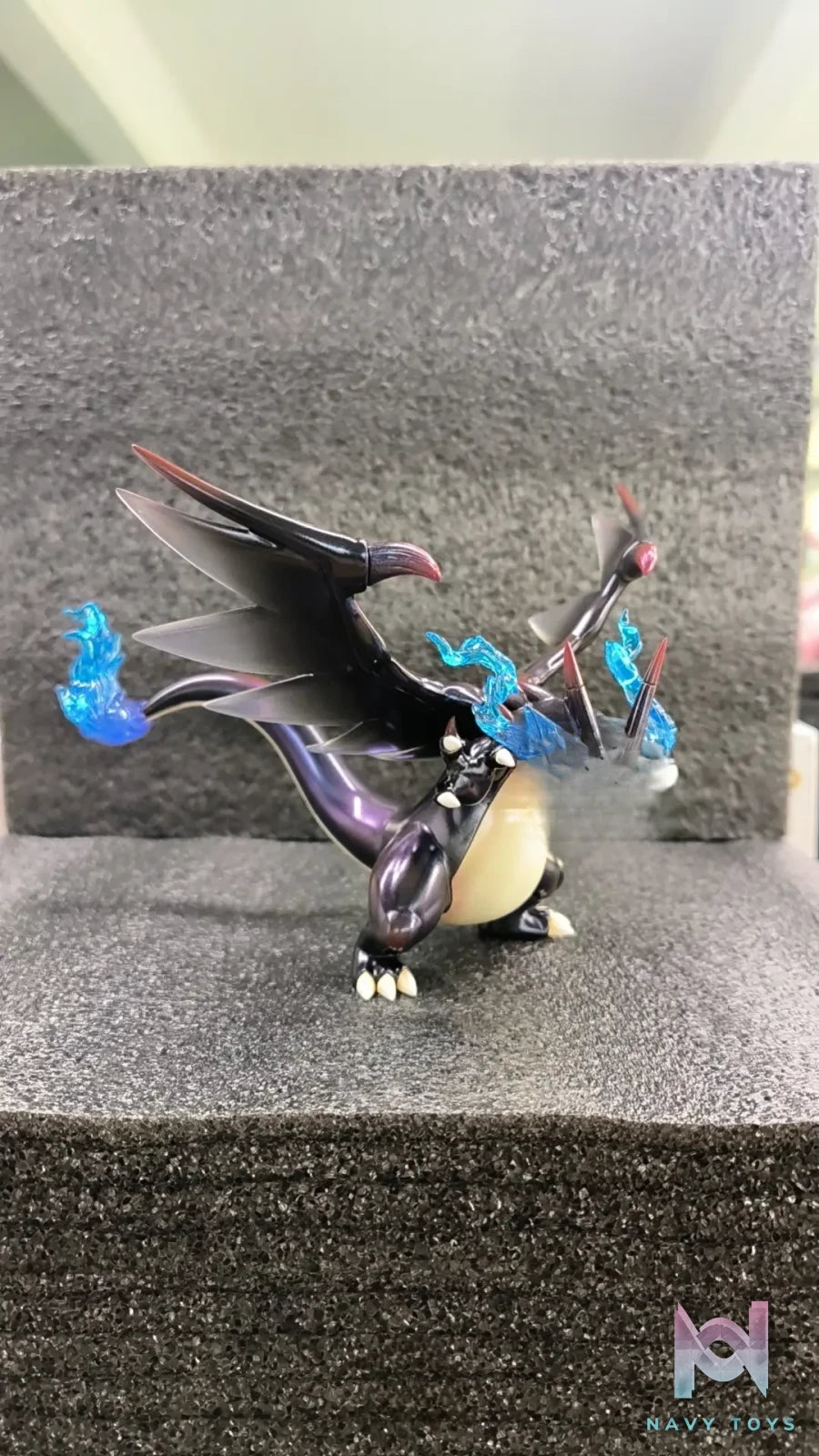 Fog Studio – Mega Charizard Pokémon