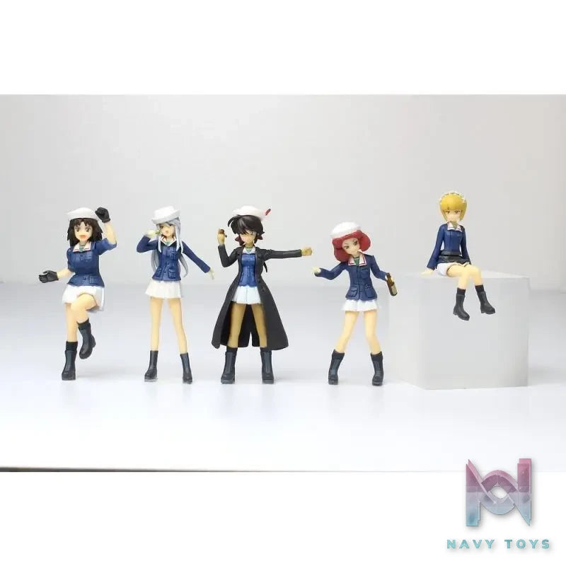 PLATZ – Girls und Panzer: Final Chapter 1/35 Chibi Scale with Crew Figures Mk.Ⅳ Tank (Licensed)