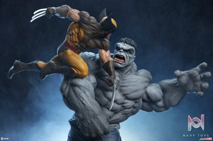 Sideshow Collectibles – Marvel collectible Grey Hulk vs Wolverine 2002162 (Licensed)