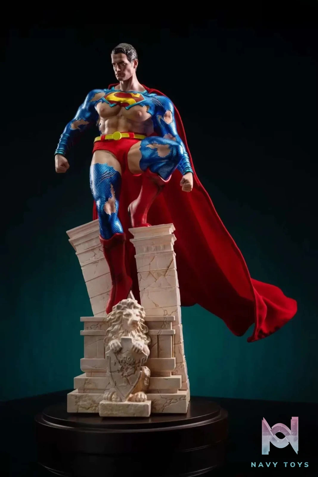 Wanwu B-boy Studio – Superman Battle Damaged Superman