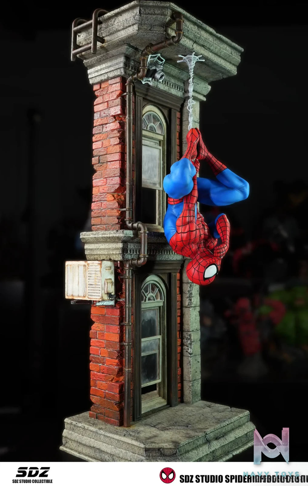 SDZ Studio – Marvel Upside down Spider Man