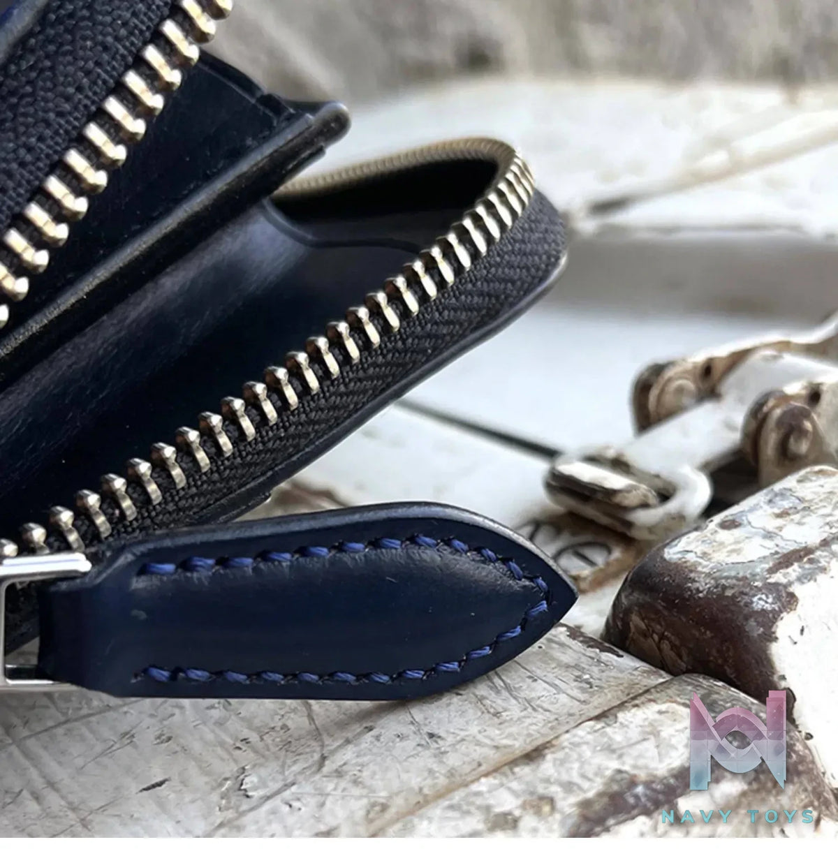 Raven Studio (silver jewelry) – Blue Cordovan Leather Multi-Card Slot Zipper Wallet Original