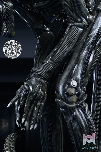 Reborn Studio – Alien Bowing Alien