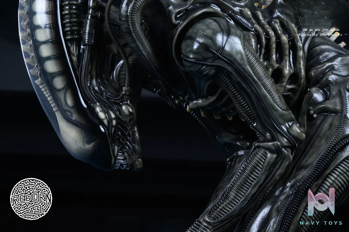 Reborn Studio – Alien Bowing Alien