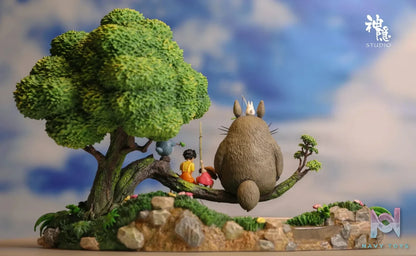 Shen Yin Studio - My Neighbor Totoro The cozy moments of midsummer resin statue Navy Toys anime figure