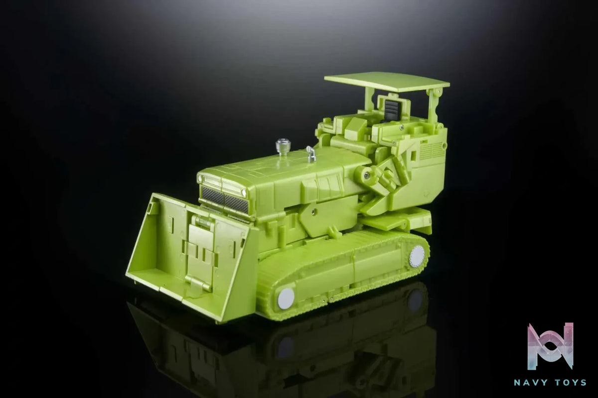 X-Transbots Studio – MX-45 Razor Bonecrusher Transformers