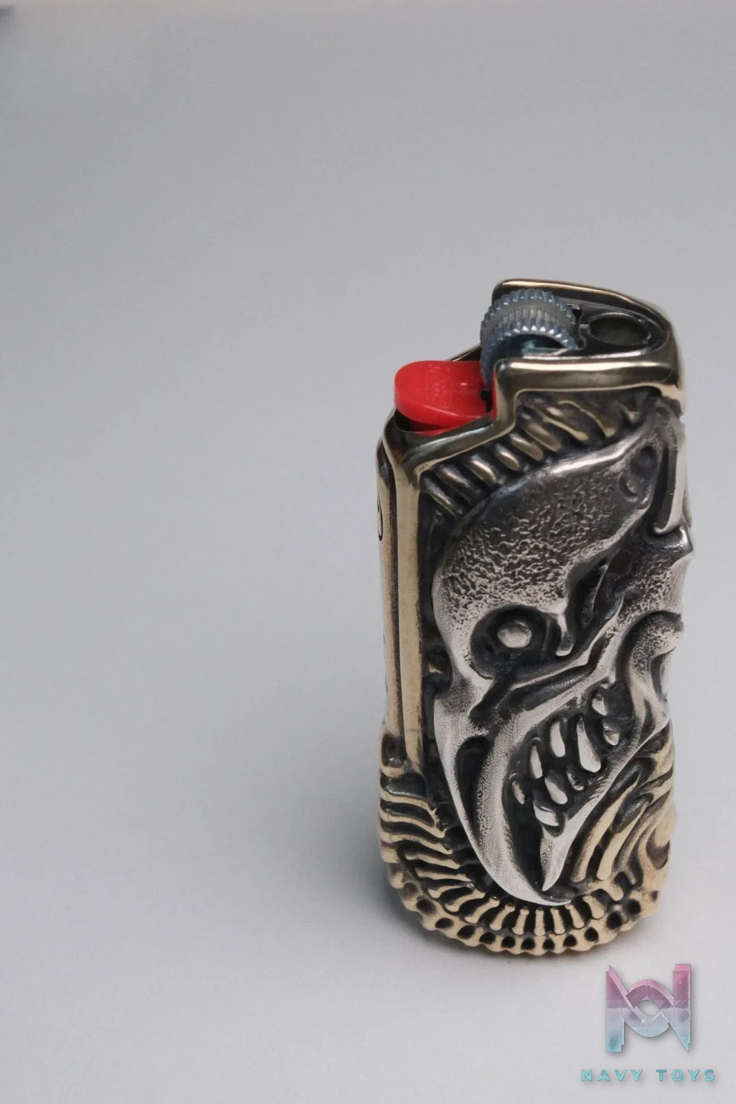 Raven Studio (silver jewelry) – Misty Fire Handmade Silver BIC J5 Lighter Case Original