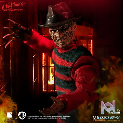 Mezco Studio – A Nightmare on Elm Street: Freddy Krueger (Licensed)