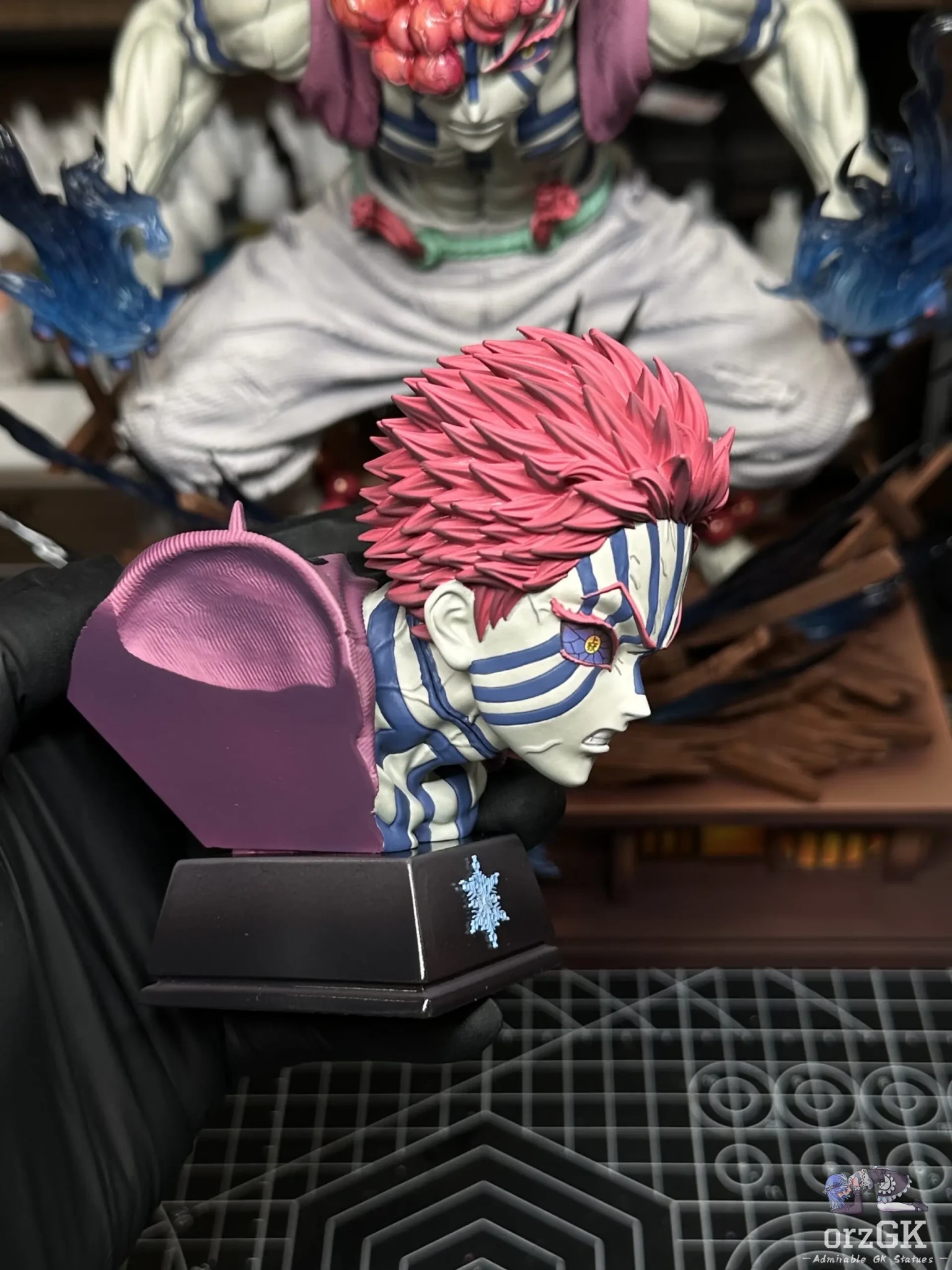ICE Studio - Infinity Castle Series 01 Upper Moon 3 Akaza Demon Slayer resin statue Navy Toys anime figure