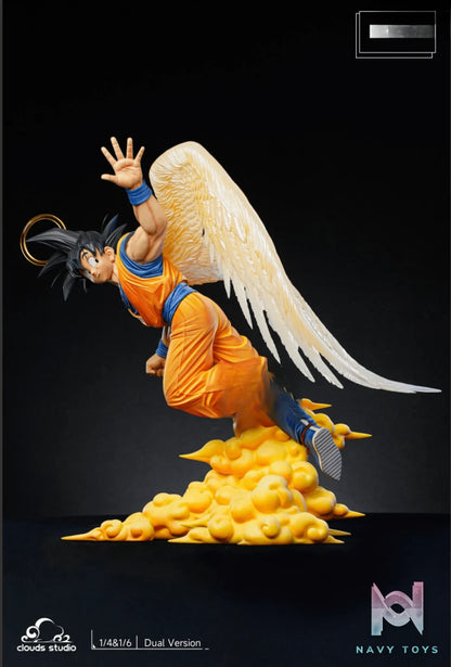 Clouds Studio – Dragon Ball Waving Goku