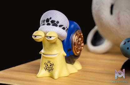 OMO Studio – One Piece Shichibukai Series Law