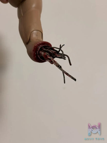 INSTANT TOYS – Battle‑Damaged Mechanical Arm & Pristine Mechanical Arm Set The Terminator