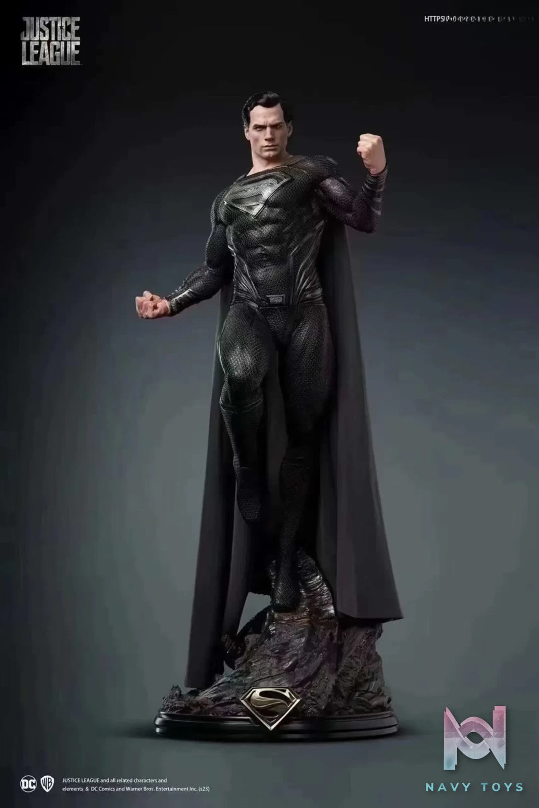 Queen Studio – DC Black Superman (Licensed)