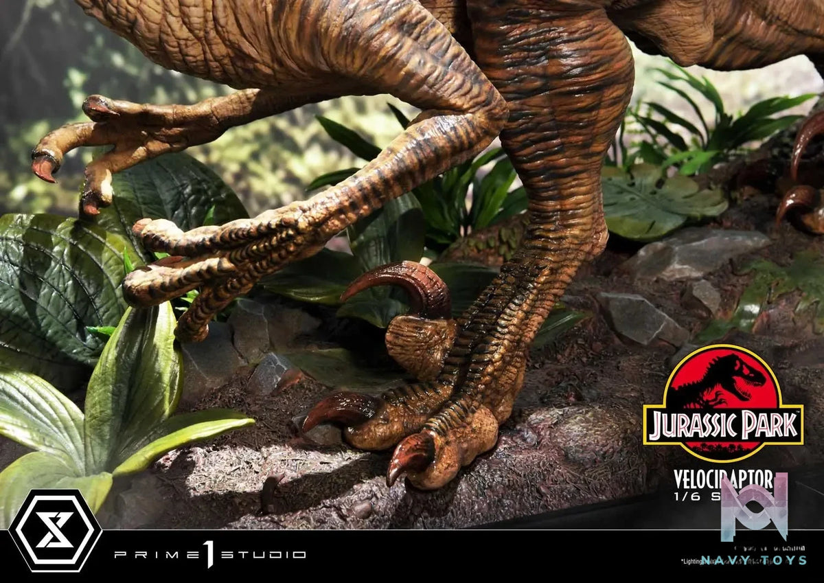 Prime 1 Studio – Legacy Museum Collection Jurassic Park (Film) Velociraptor Attack 1/6 scale LMCJP-04(Licensed)
