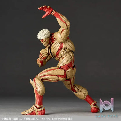 Kaiyodo – Revoltech Amazing Yamaguchi Attack on Titan Armored Titan & Female Titan (Licensed)
