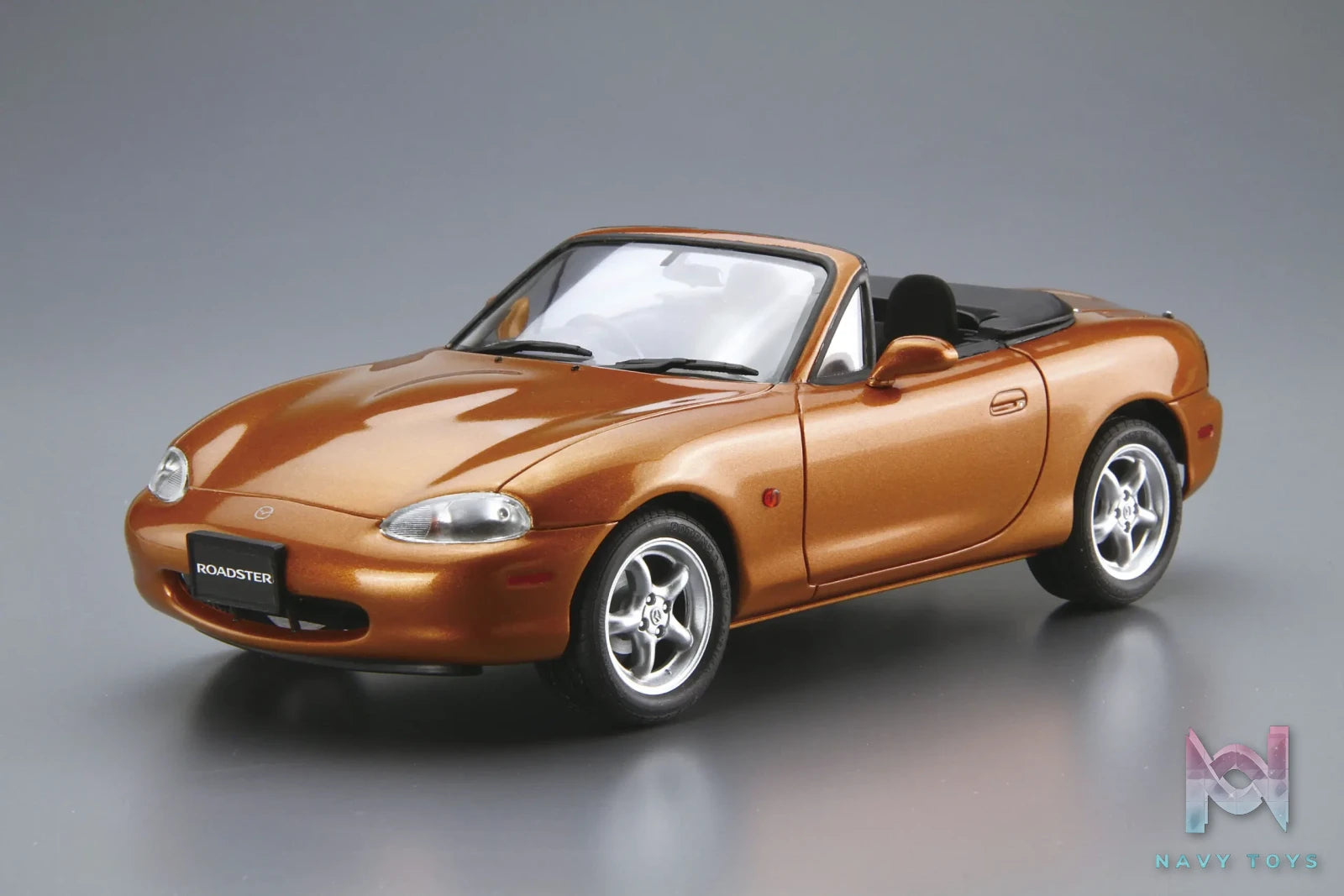 AOSHIMA – 1/24 Scale Car Model #27 (Licensed)