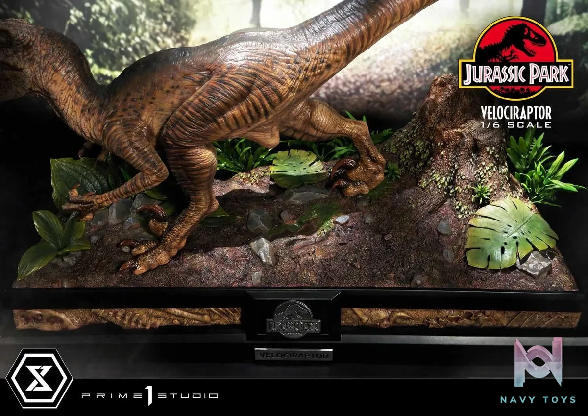 Prime 1 Studio – Legacy Museum Collection Jurassic Park (Film) Velociraptor Attack 1/6 scale LMCJP-04(Licensed)