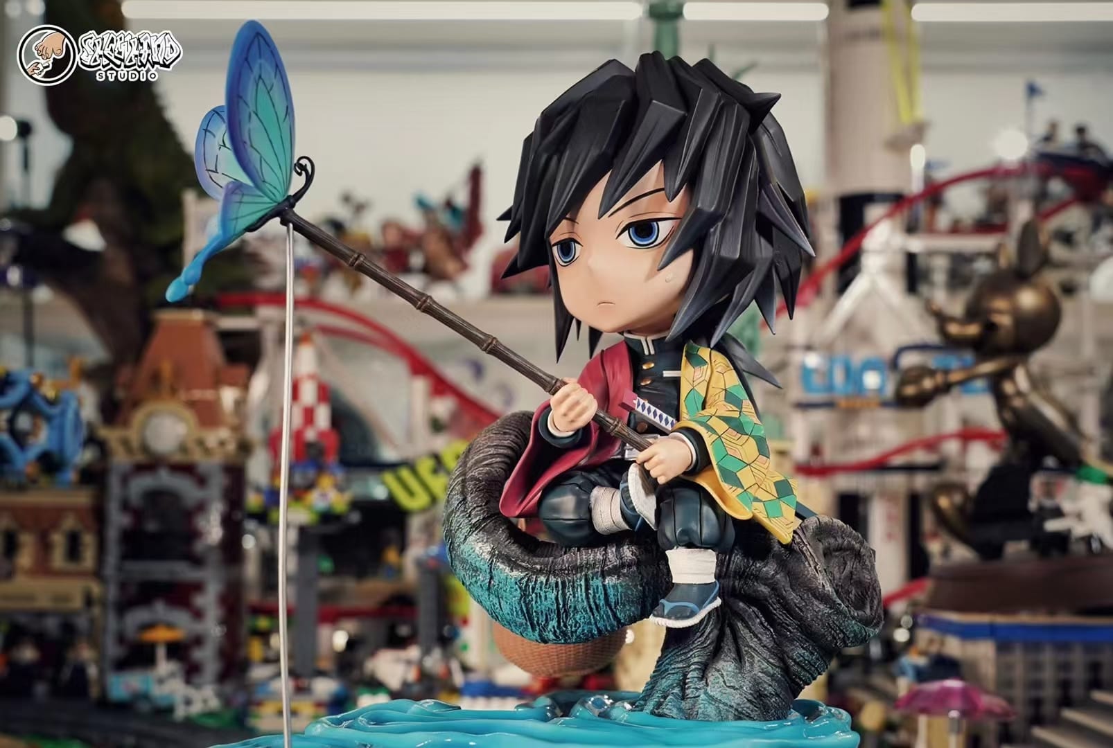 Tomioka Giyuu - Showhand Studio resin statue showhand studio anime figure