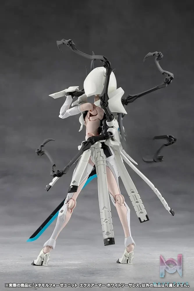 Kotobukiya – MEGALOMARIA UNLIMITED UNIVERSE METAMORPHOSE UNIT EXARMOR WHITE SORCERESS Plastic Model (Licensed)