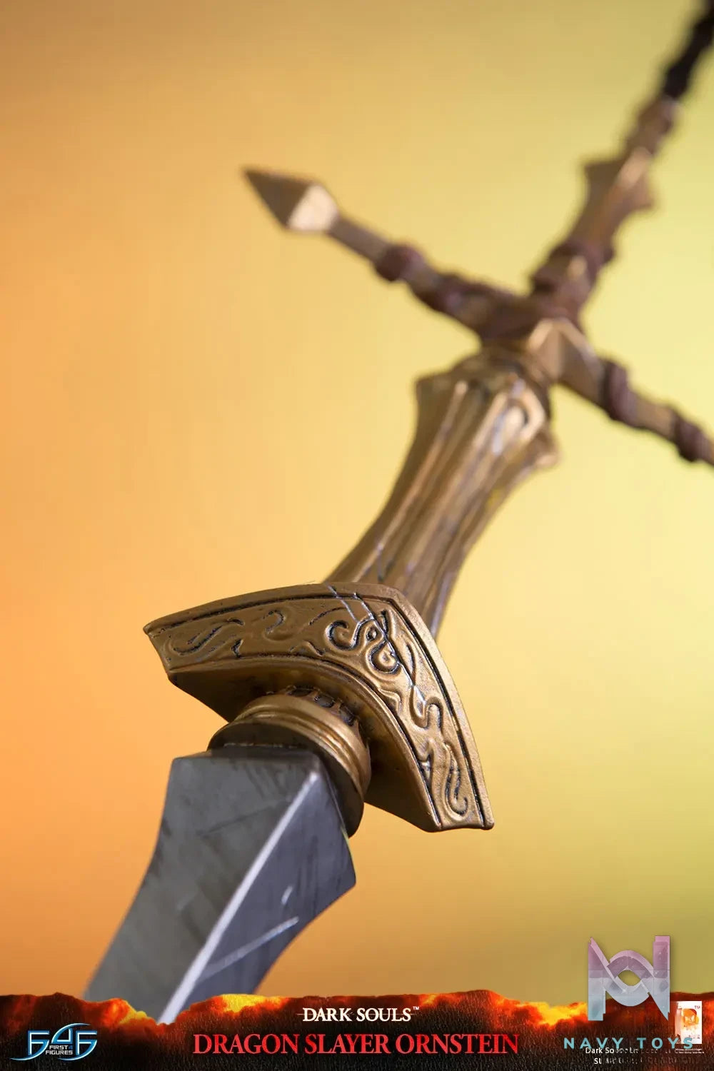 First 4 Figures – Dark Souls Dragon Slayer Ornstein DSORNR (Licensed)