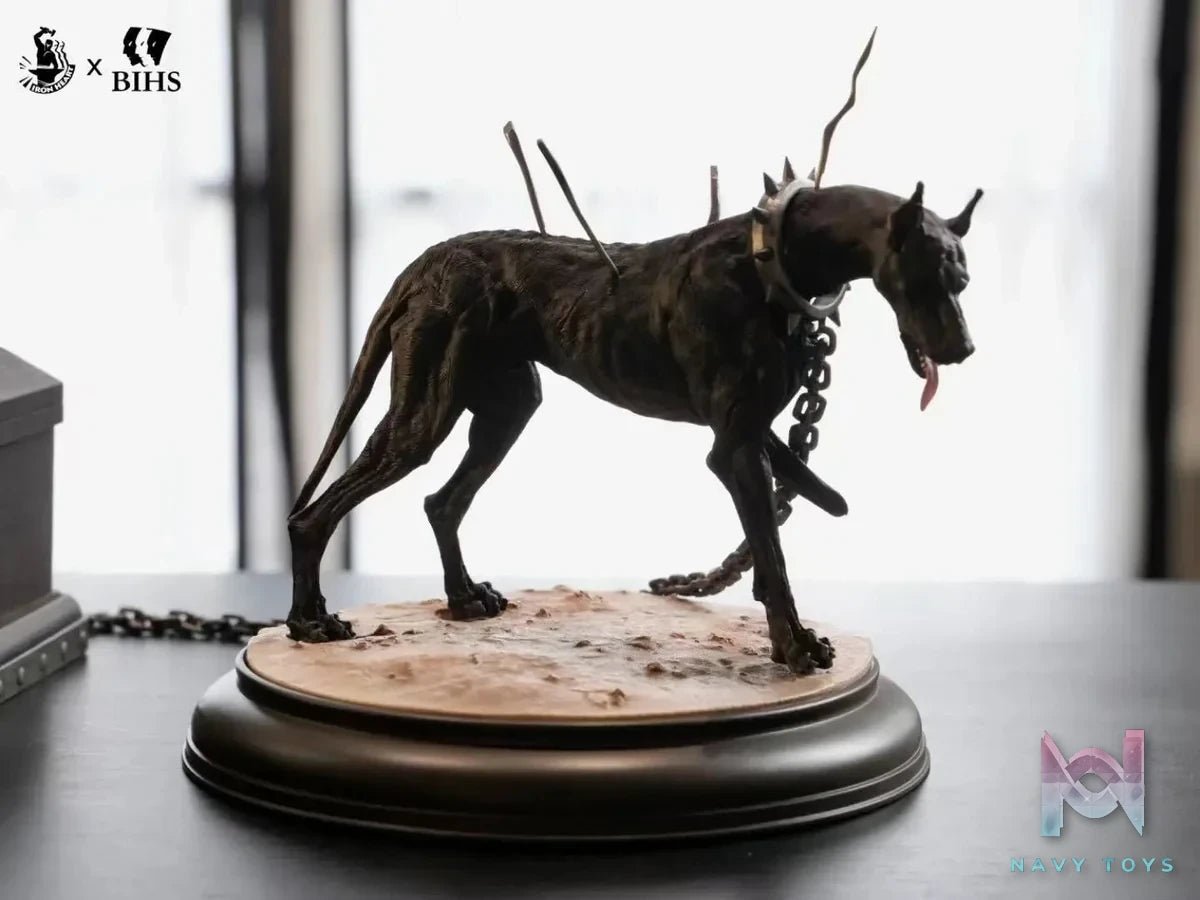 Black dog pulling coffin of Casca - Berserk - BIHS Studio resin statue Navy Toys anime figure