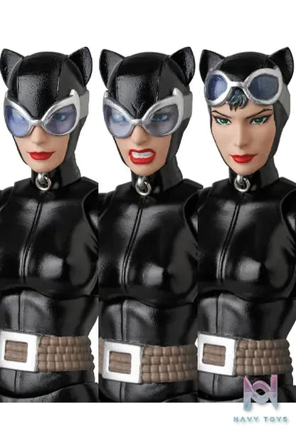 MEDICOM TOY – Mafex Batman Hush Comic Version Catwoman Action Figure (Licensed)