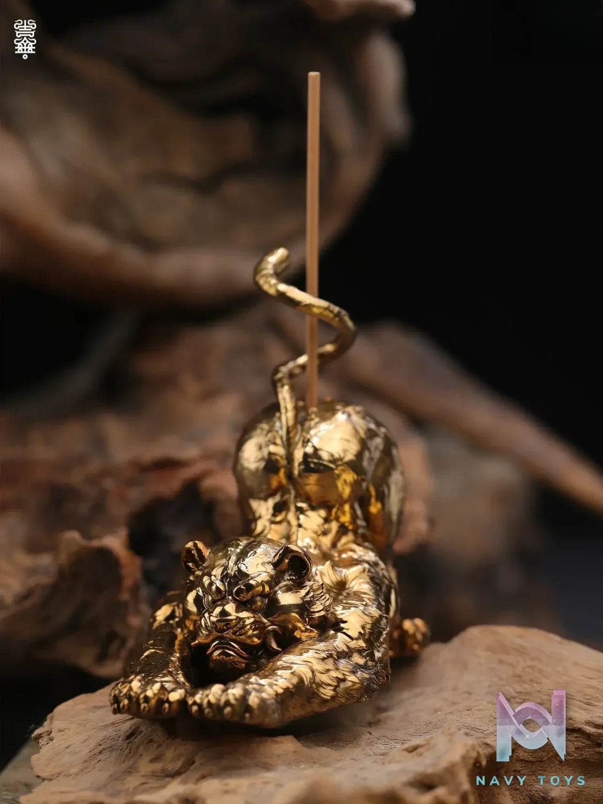 Manas SUM – Incense Holder (Licensed)