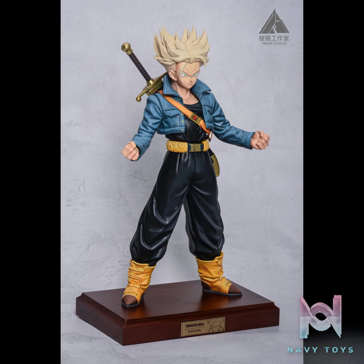 PRISM Studio – Dragon Ball gros Trunks 1/6 Figure